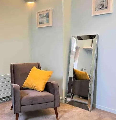 Grand En Centre Lägenhet Gouvieux